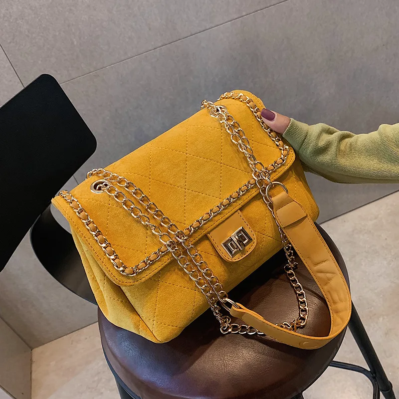 

2021 New Summer Foreign Style Large Capacity Shoulder Bag Fashion Lady Rhombus Chain Messenger Bag High Quality Large Bag Female