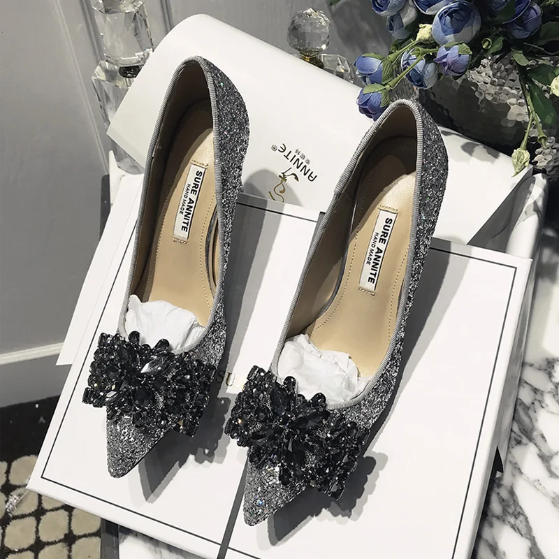Tacones Mujer/Осенняя женская обувь; туфли-лодочки с острым носком; шикарные женские свадебные туфли на высоком каблуке со стразами; scarpe donna