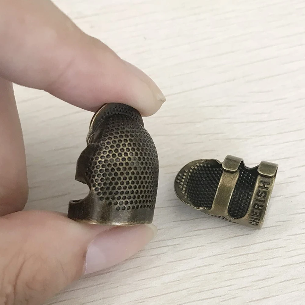 Наперсток для шитья Регулируемая Защита пальцев с кольцом металлические