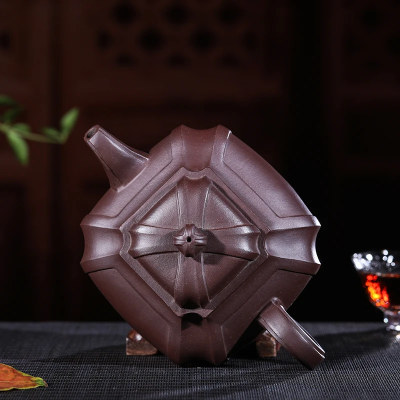 

Kind of yixing old recommended pure manual undressed ore purple clay sifang pumping well Angle bar teapot tea set