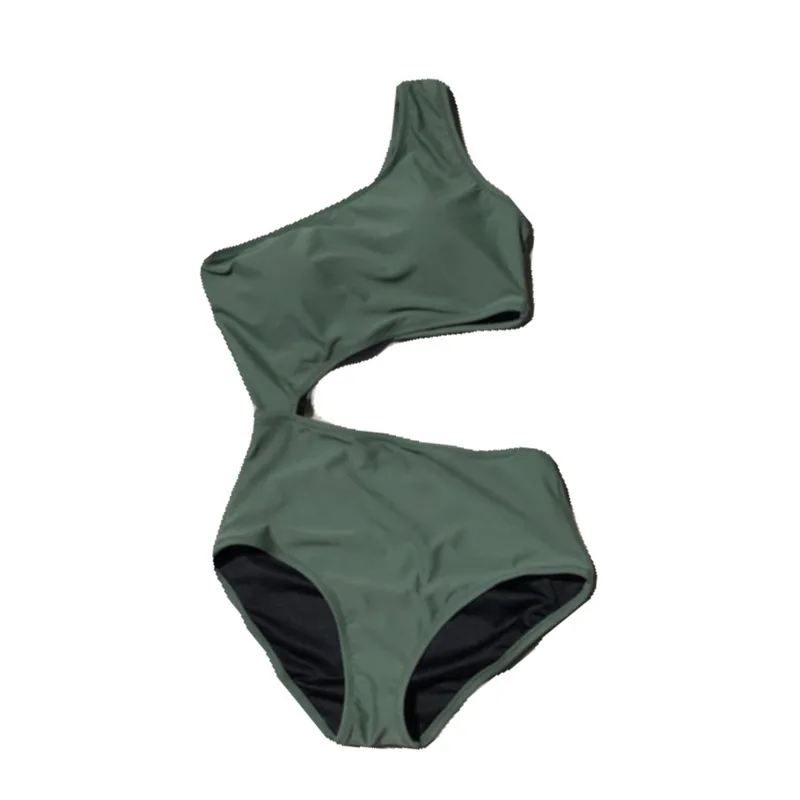 

Sportswear & Accessories