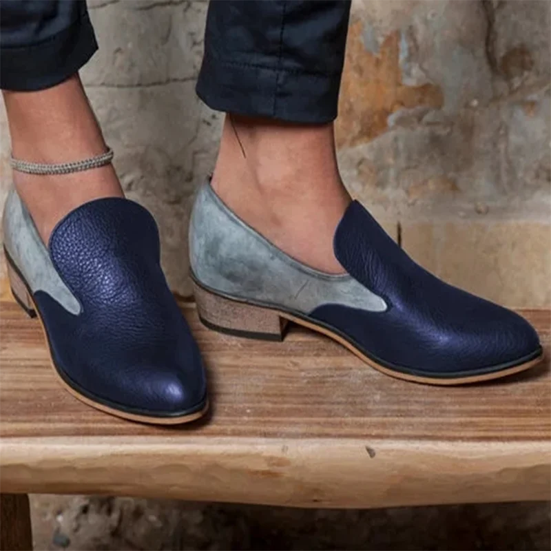 Туфли женские из лакированной кожи на толстом каблуке 683 Вт | Обувь