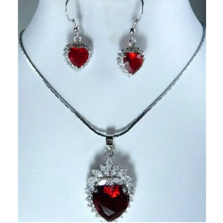 

Free Shipping Beautiful Jewelry set-red cubic zirconia heart earrings and. pendant
