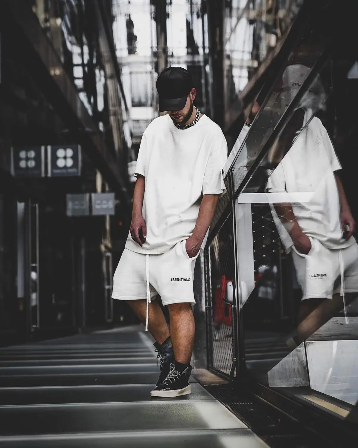 

Summer hip-hop shorts men and women shorts casual shorts fitness shorts men's sportswear fashion trend brand pants large size