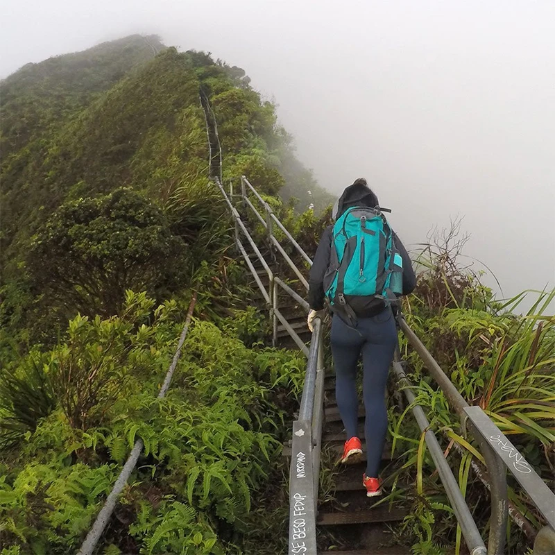 Уличная альпинистская сумка 40 л подходит для отдыха на открытом воздухе спорта