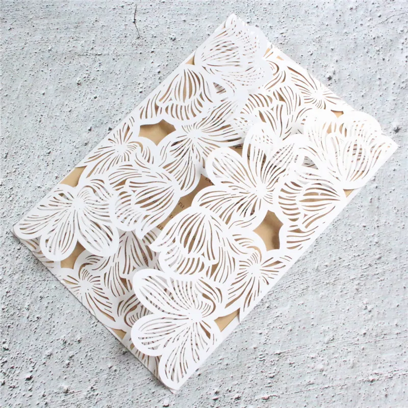 Лепестковая пригласительная карта сложенная лазерная резка для свадьбы