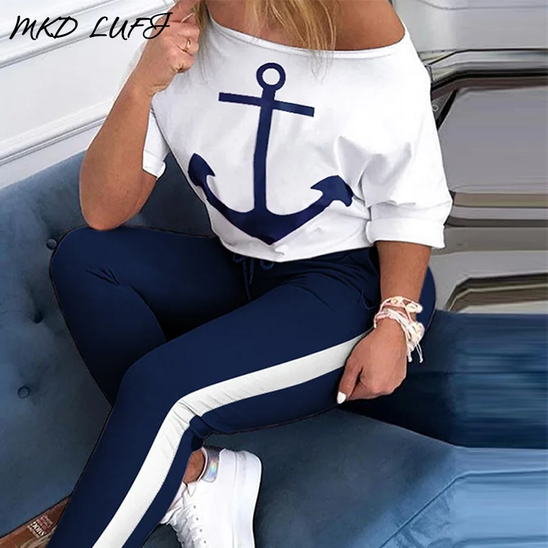 Топ с косым воротником и рукавом до локтя принтом якоря брюки цветными блоками на