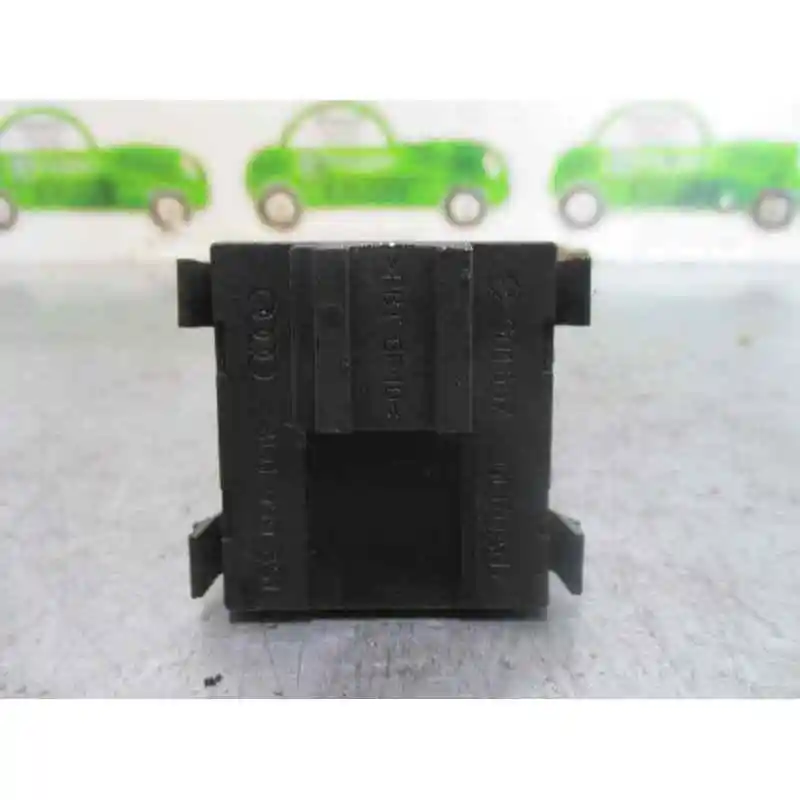 SWF 8L0959851 501667 левая передняя ручка подъема Audi A3 (8l) 1 8 20v|Детали и аксессуары для
