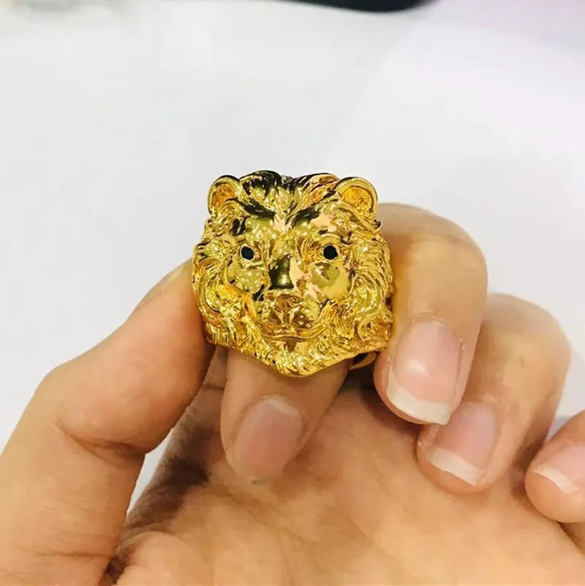 

Fashion new hip-hop domineering lion two-color gold male and female engagement jewelry ring