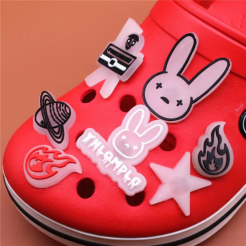 Novel 1pcs Cute Rabbit Shoe Charms Luminous Star Flame Planet Shoe Accessories Decoration Fit Croc Jibz Kids Party Gifts U252