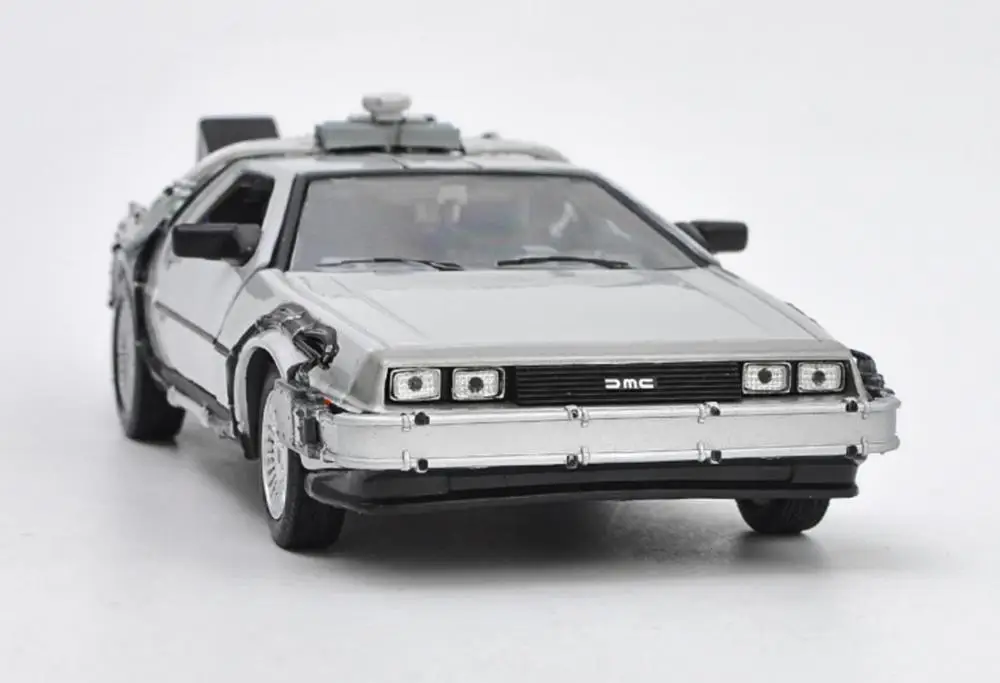 Welly 1/24 1:24 Back To The Future I DMC-12 Time Machine Car Diecast Display Model Toy For Kids Boys Girls | Игрушки и хобби