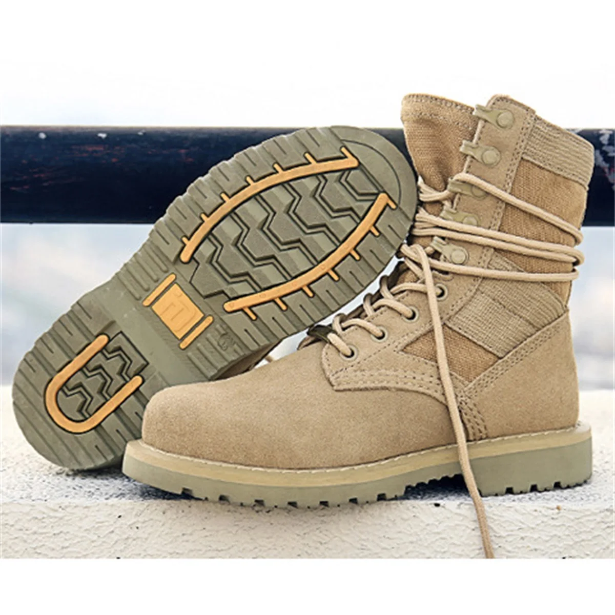 

New Autumn Winter Women's Boots Frosted Shoes Desert Boots Men's Tooling Shoes Fashion Martin Couple Boots