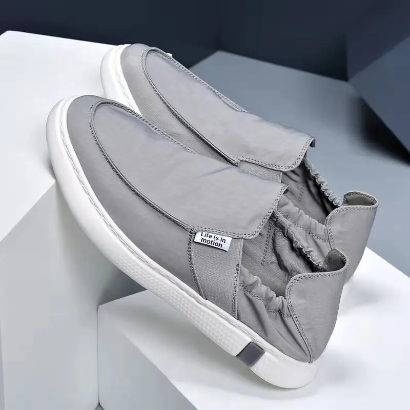 

2021 new lightweight men's and women's sports shoes new color running shoes black and white navy gray sports shoes