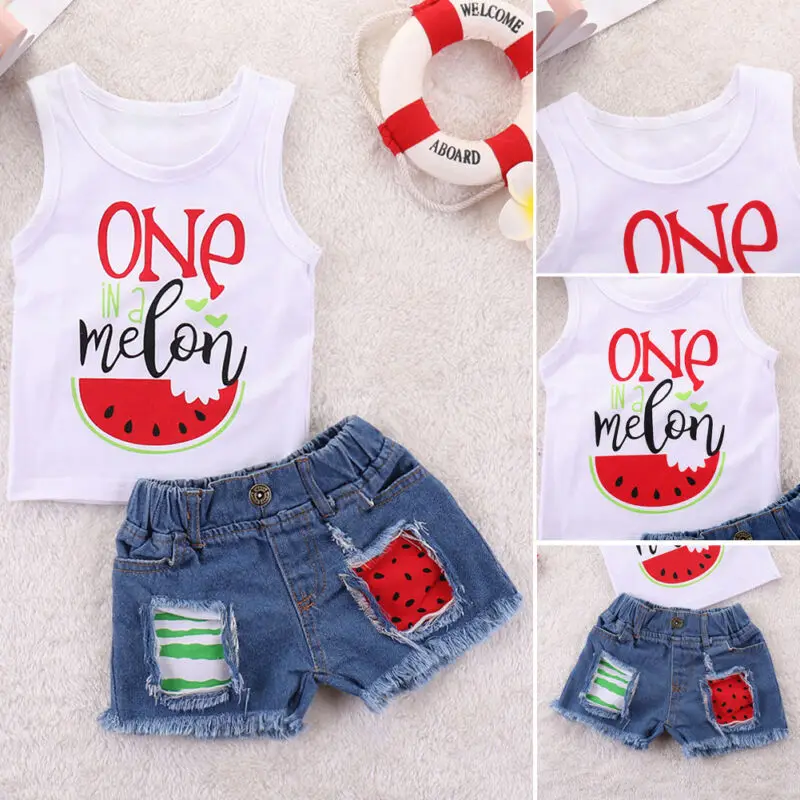 Футболка без рукавов и джинсовые шорты с принтом арбуза|Комплекты одежды для
