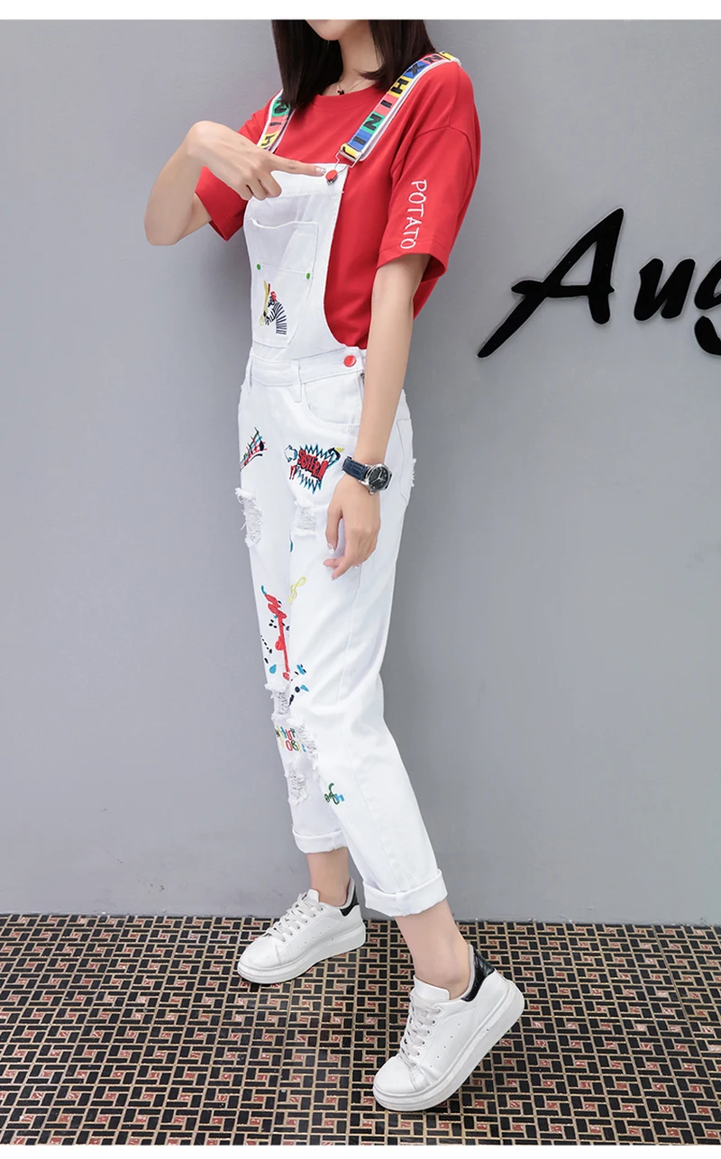 Женский джинсовый комбинезон с белыми дырками и вышивкой в Корейском стиле |