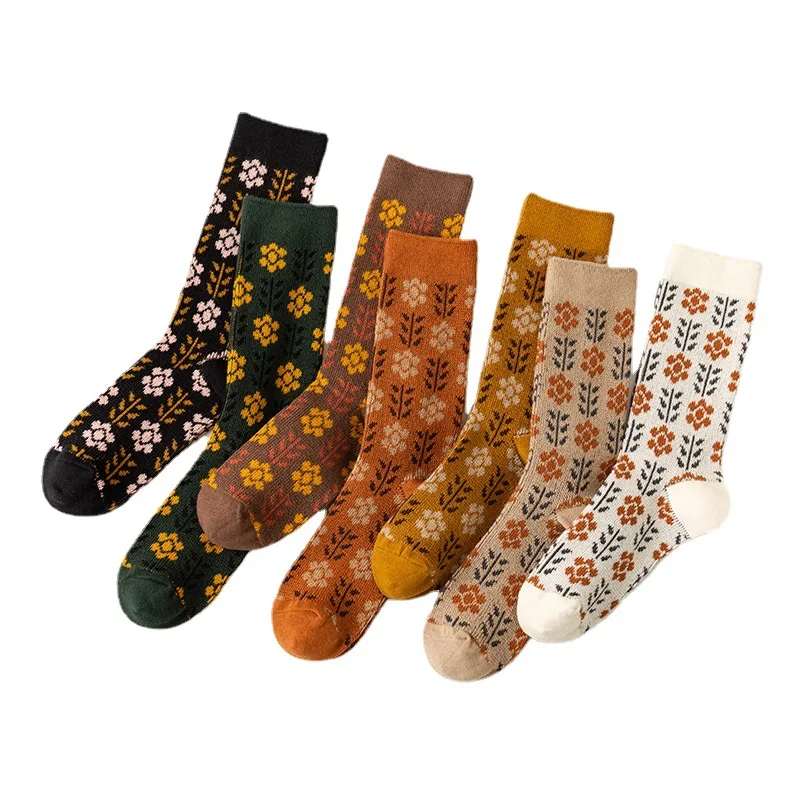 Floral Plants Retro Cute Socks Women Fashion Comfortable Cotton Knit Socks New Autumn Winter Street Casual Mid Tube Socks Socken