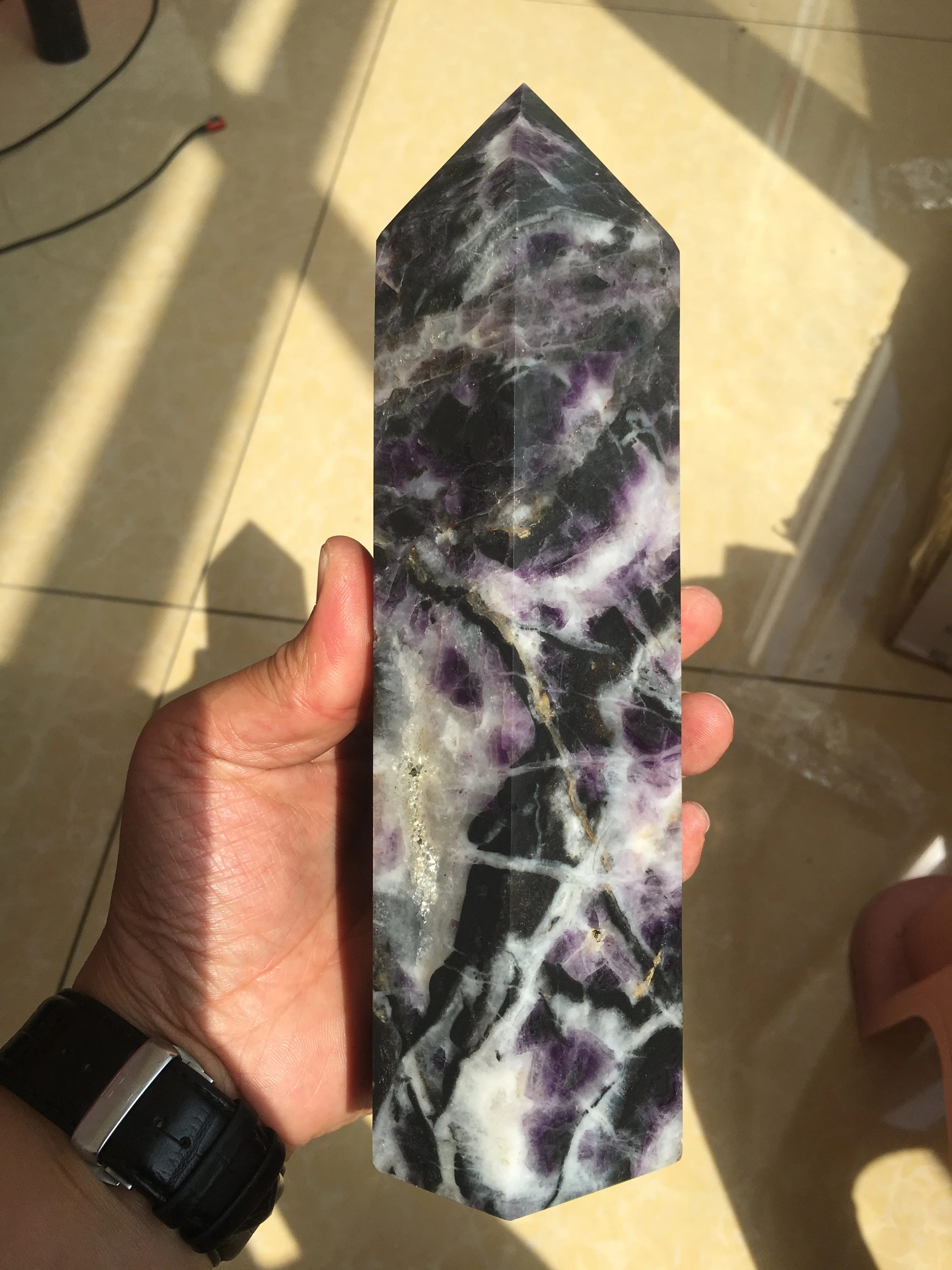 

Natural dream amethyst fluorite ore quartz crystal rod point column mace column healing