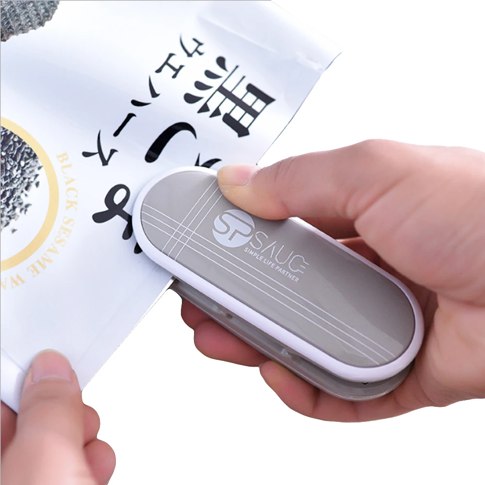 

Mini Heat Sealer Sealing Machine Portable Handy Package Sealing Machines Snacks Bags Heat Sealer Vacuum Resealer Dropshipping