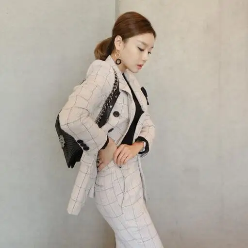 Женский офисный пиджак и брюки Осенний винтажный деловой в белую клетку из 2