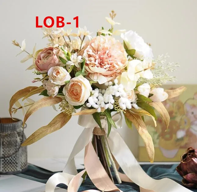 

Weddings and important occasions / Wedding accessories / Bridal bouquets LOB