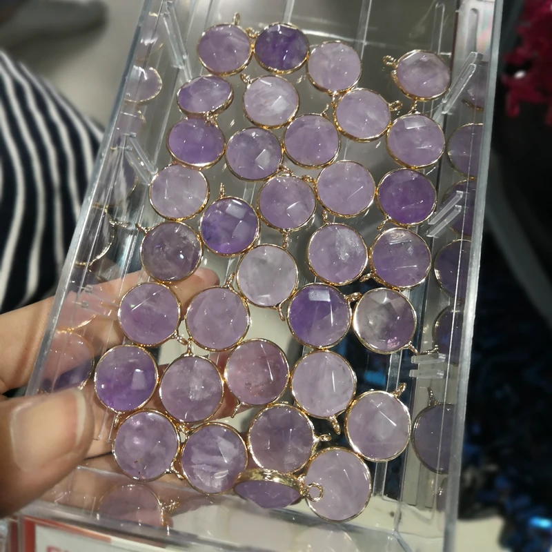 Подвеска из драгоценного камня натуральная граненая фиолетовая красная