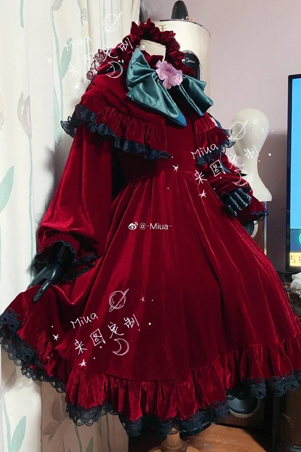 

Anime Game Rozen Maiden Reiner Rubin Lolita Dress Red Flower Party Uniform Cosplay Costume Halloween Women Free Shipping 2021