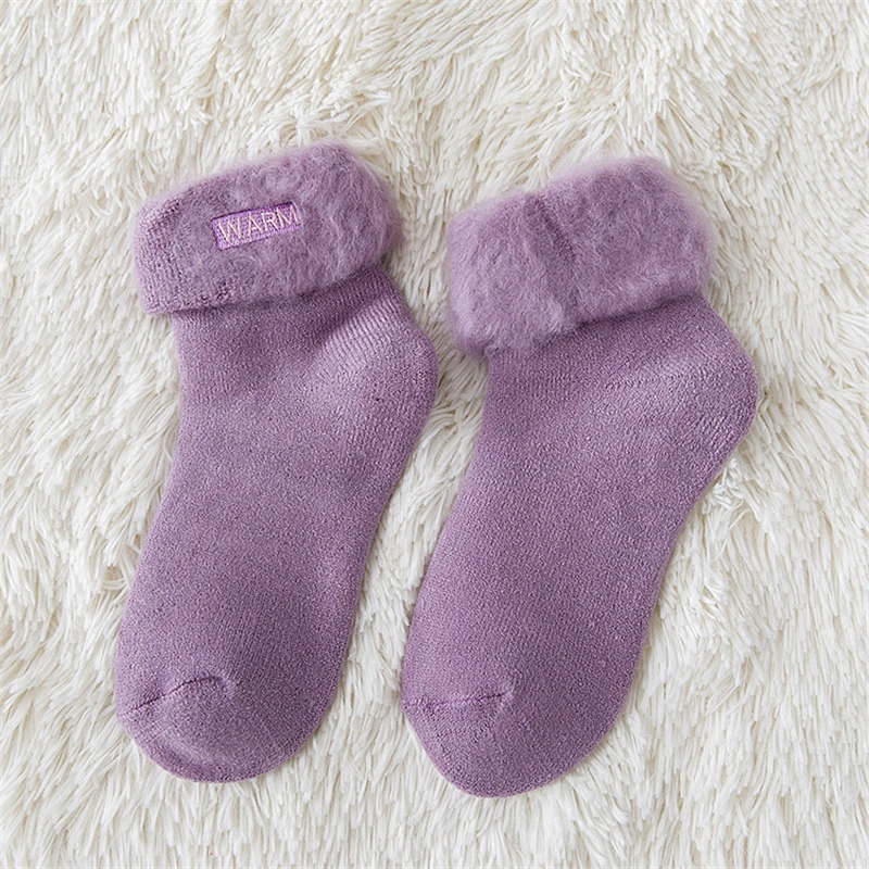

1Pair Ladies Women Thicken Winter Warm Wool Socks Soft Fluffy Bed Socks Japanese Style Solid Color Embroidery Letters Socks