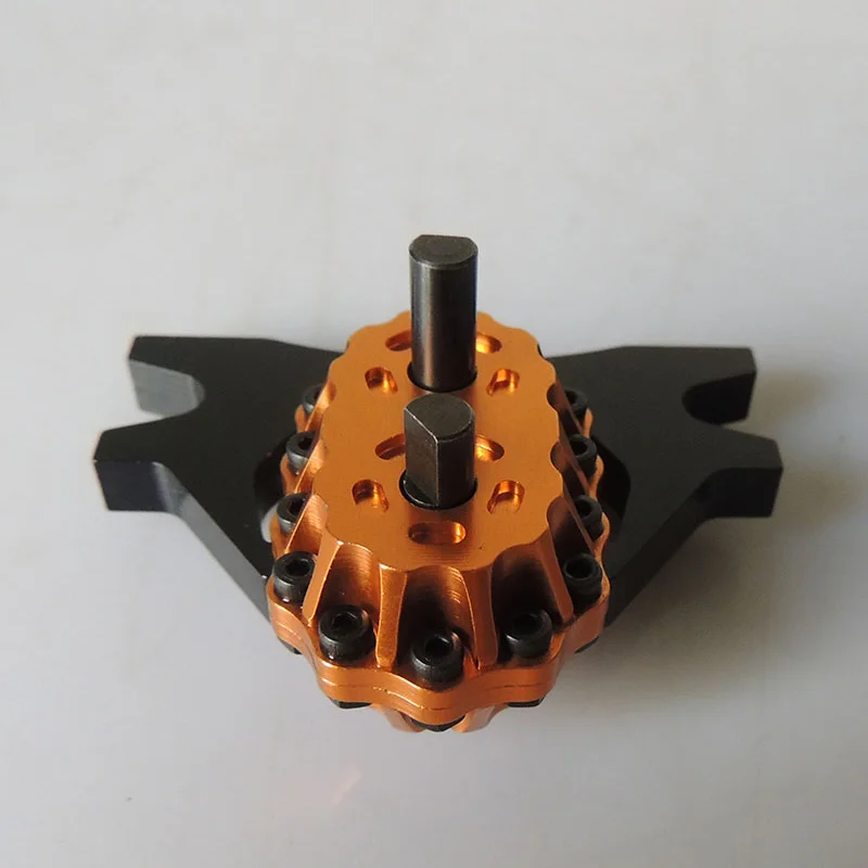 полностью металлический че