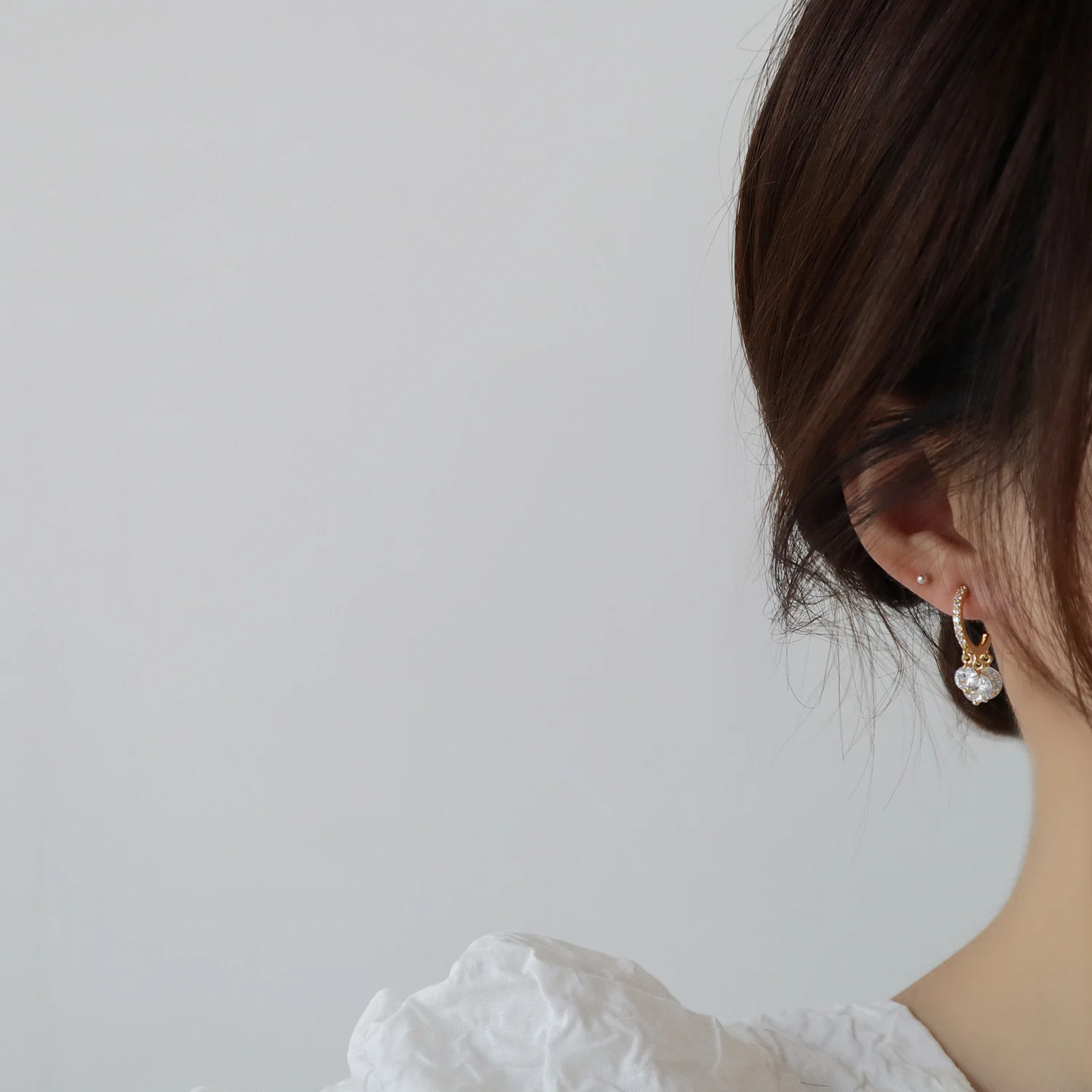 

Ins Exquisite Simple CZ Women Earring Shine AAA Zircon 14K Gold Stud Earring Wedding Birthday Gift