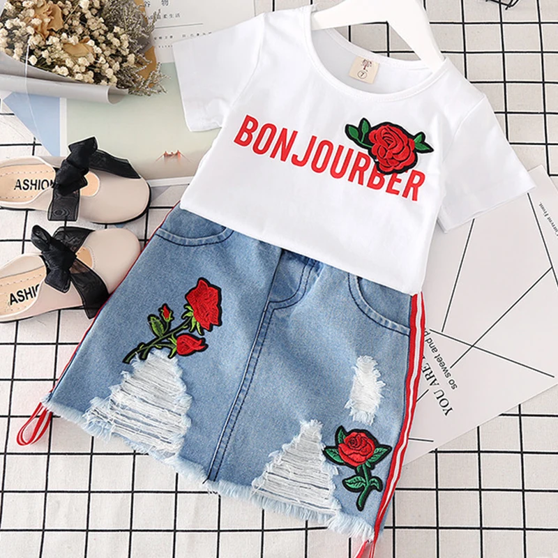 Комплект модной детской одежды для девочек летний комплект с вышивкой из 2