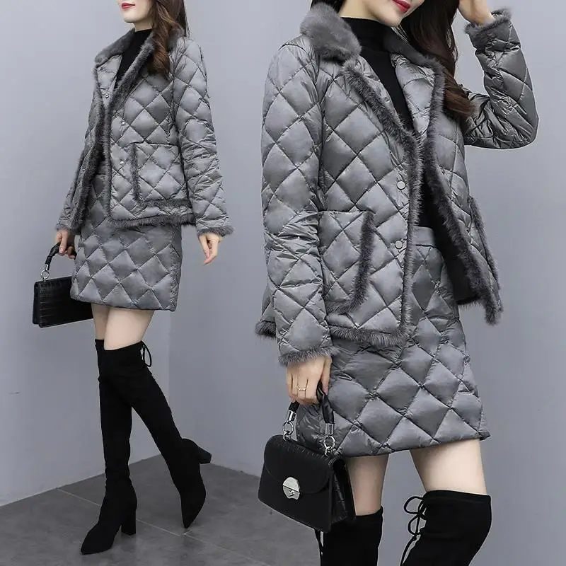 

Женский комплект из двух предметов, короткая парка и мини-юбка с высокой талией, с хлопковой подкладкой, E810, зима 2021