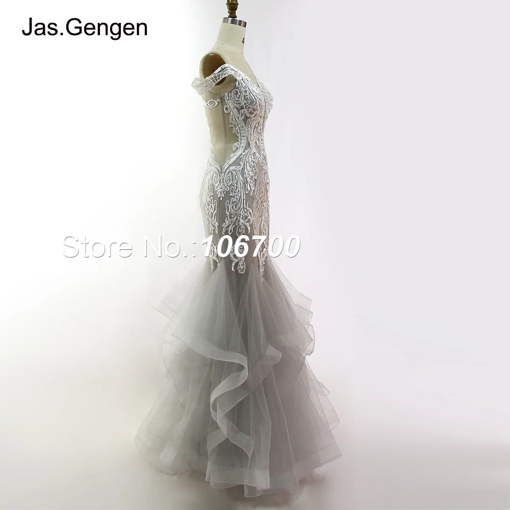 Amazing Mermaid Prom Dresses Embroidery Lace with Stones Sheer Illusion V Neck Off Shoulder Ruffle Long Light Gray Evening Gowns