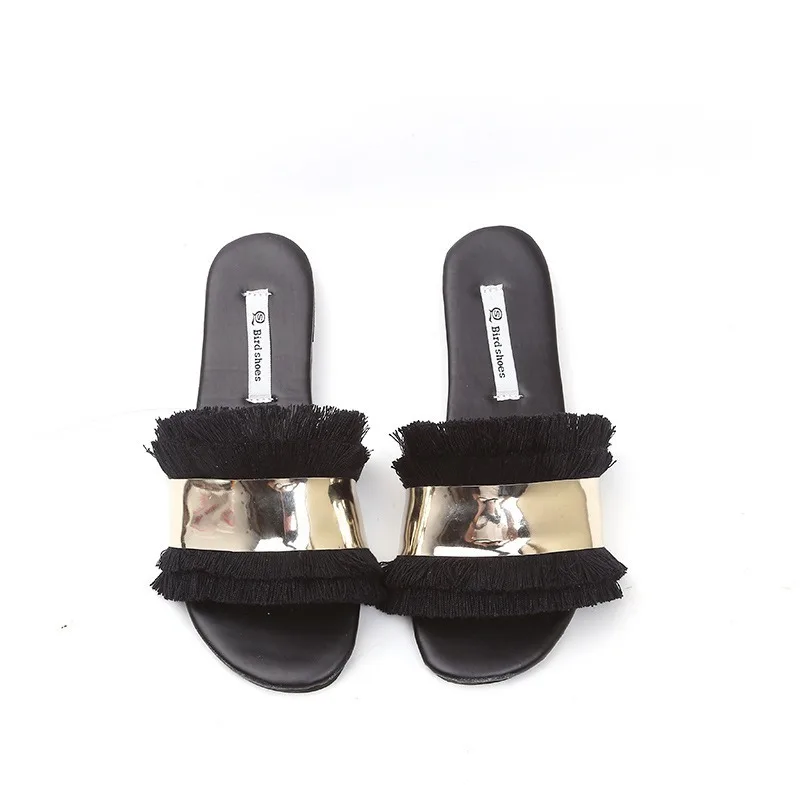 Летние тапочки женские стильные туфли на плоской подошве с металлическими