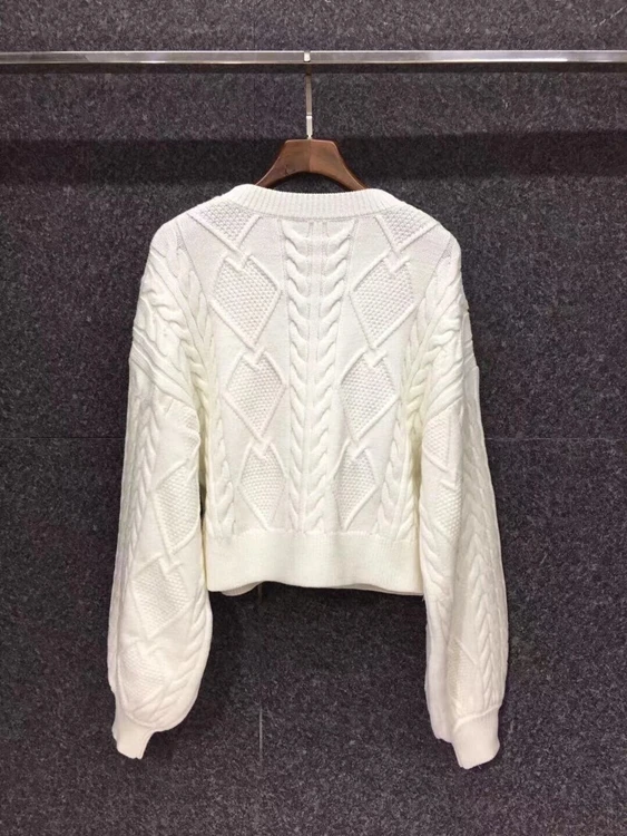 

2020 autumn and winter new fashion women's V-neck solid color decorative diamond button long-sleeved cardigan sweater