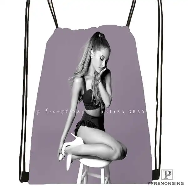Drawstring Backpack Изготовленный На Заказ Ariana-Grande@ 02-походная сумка на шнурке милый рюкзак для детей(черная спинка) 31x40 см#180611-03-114 - Цвет: Drawstring Backpack