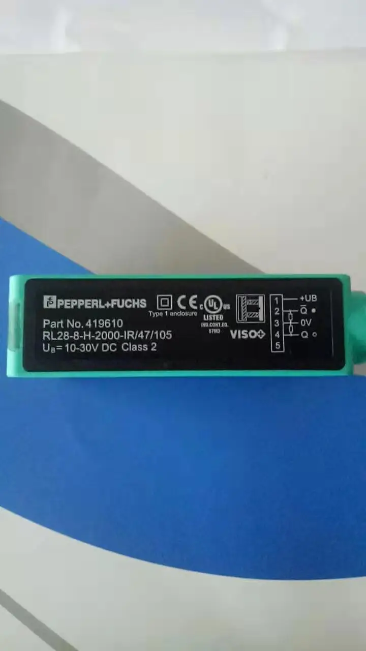 

Датчик подавления заднего фона RL28-8-H-2000-IR/47/105