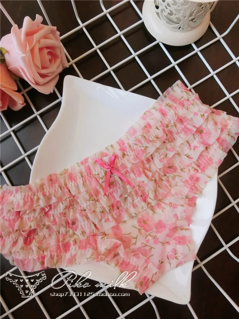 

Cute Mesh Cake Layer Panties Lace Sexy Ladies Panties Girly Panties Fashion Low-waist Cotton Crotch Panties Langerie Student Bow