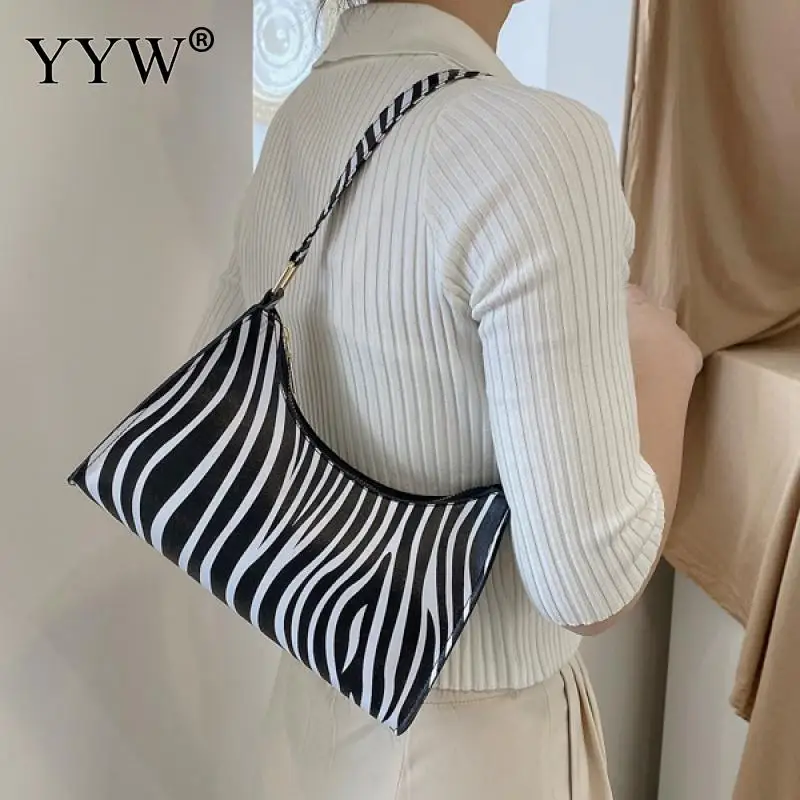 

Handle Bag Women Retro Handbag Design Cross-Body Bag Female Small Subaxillary Bags Clutch Female Small Subaxillary Bags Clutch