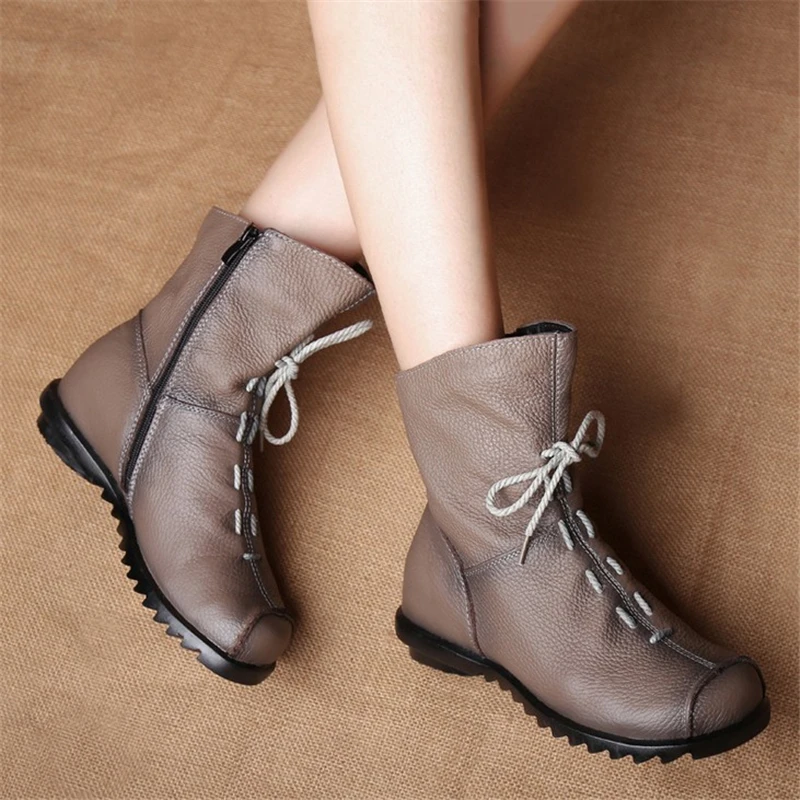 

Genuine Leather Plush women's short Boots Retro Casual Autumn Winter Women's Boots Waterproof leather warm Snow boots