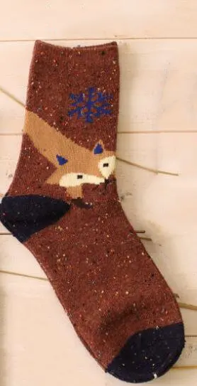 fox snow coffee Милые теплые носки с рисунками животных; женские новые японские Носки с рисунком оленя, кота, лисы, волка; шерстяные смешанные дышащие носки; сезон осень-зима - Цвет: fox snow coffee