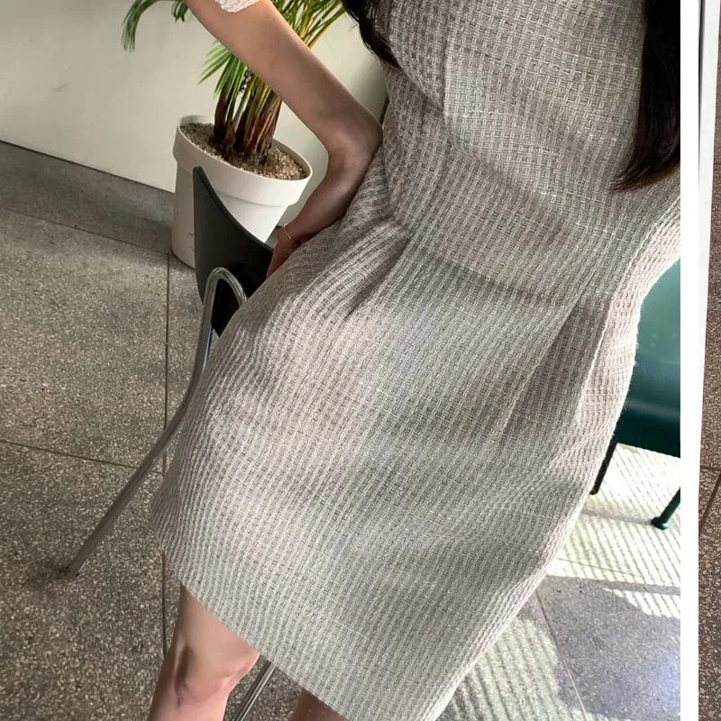 

One-Piece Women Summer Retro Elegant Temperament Chic Korean O Neck Puff Short Sleeve Plaid Dress Mini Office Lady Slim Vestidos