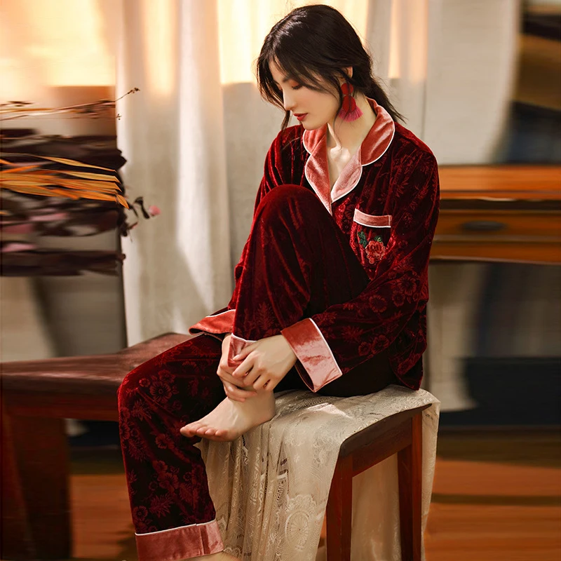 2019 новые осенние и зимние женские бархатные пижамы в стиле ретро с золотым