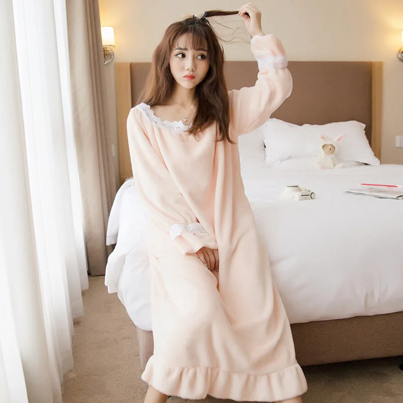 Зимняя женская ночная рубашка утепленная фланелевая Домашняя одежда с капюшоном