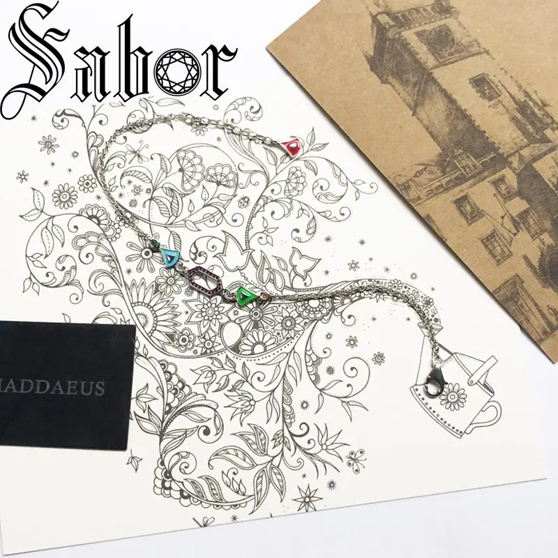 Женский браслет серебристого цвета с Азиатским орнаментом | Украшения и