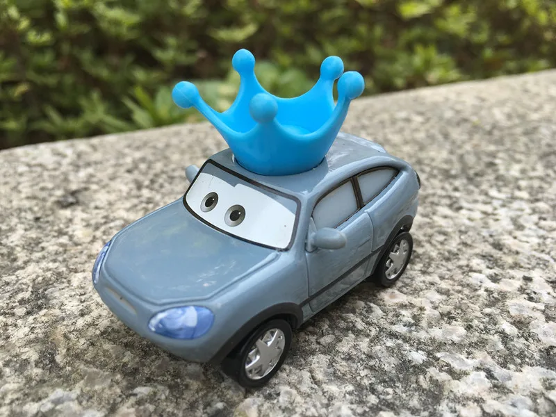 Машинки Disney Pixar 1:55 Дарла вандерсон Кинг фанаты металлические литая игрушечная