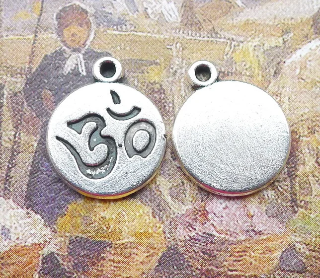 

20pcs/Lot 13x16mm Antique Silver Color Letter 3D Yoga Charms Pendant For Jewelry Making DIY Jewelry Findings