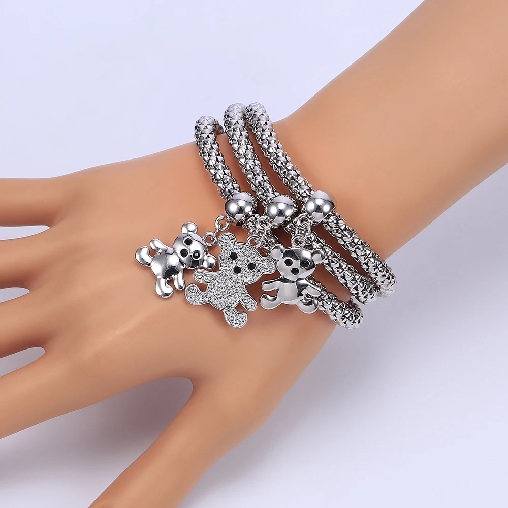 Женский браслет с подвесками в виде медведя разноцветный разноцветными