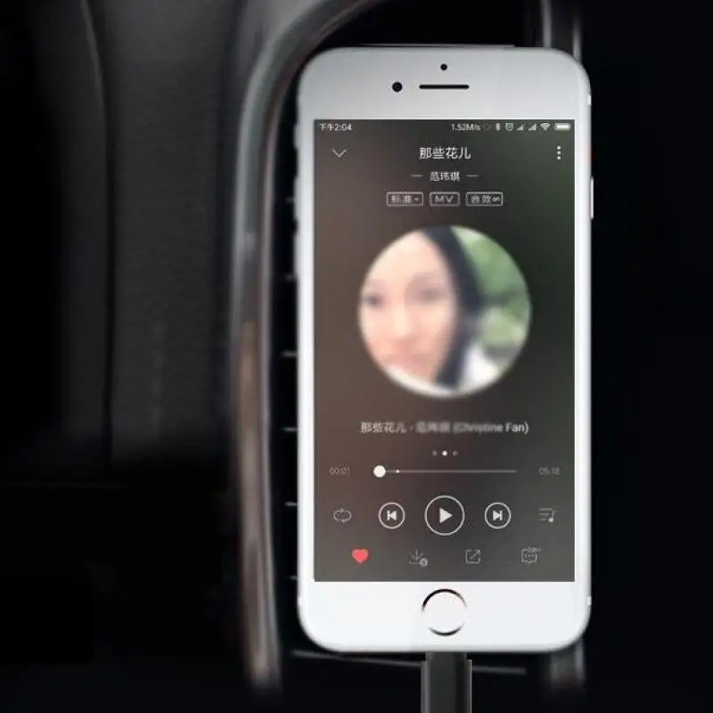 

For iphone 7 / 8 / X Car Speaker Headphone Connector Audio Adapter Aux Lightning To 3.5mm Adapter Audio Cables