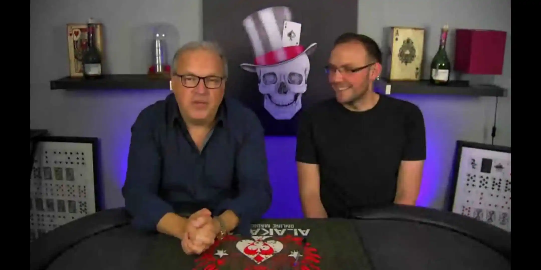 

Roll by Chris Congreave - Magic Tricks