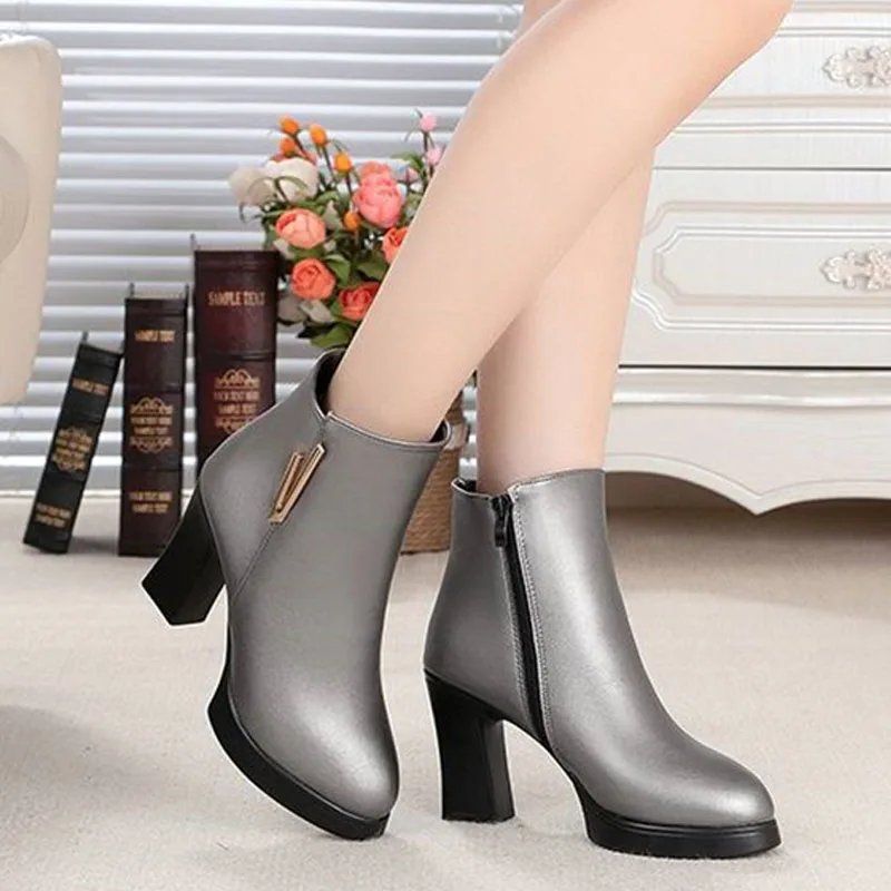 

CEYANEAO New Fashion Autumn Winter Shoes Woman Genuine Leather Boots Women Boots High Heels Thick Ankle Boots Wool Snow Boots